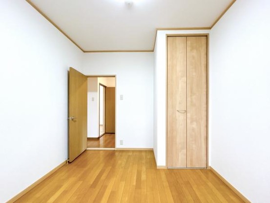 detached 新潟県刈羽郡刈羽村大字上高町
地図を見る