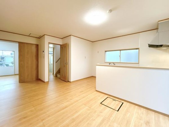 detached 新潟県刈羽郡刈羽村大字上高町
地図を見る