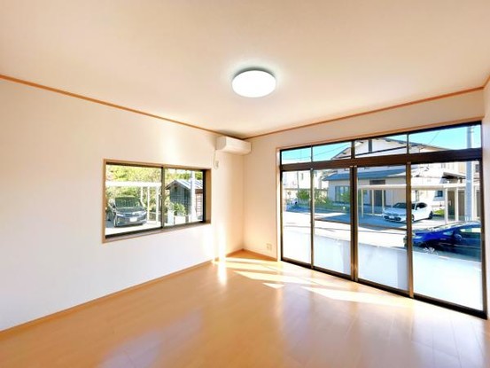 detached 新潟県三島郡出雲崎町大字川西
地図を見る