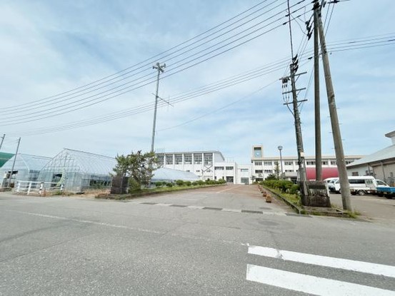 detached 新潟県魚沼市田川
地図を見る