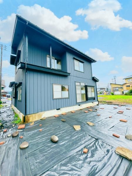 detached 新潟県魚沼市田川
地図を見る