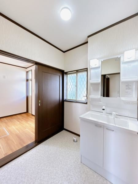 detached 茨城県小美玉市西郷地
地図を見る