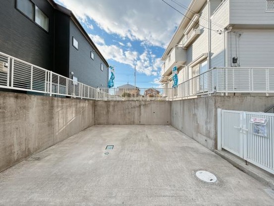 detached 茨城県小美玉市西郷地
地図を見る