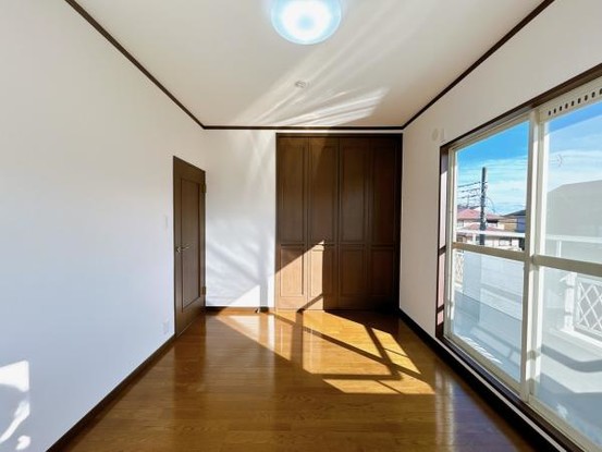 detached 茨城県小美玉市西郷地
地図を見る