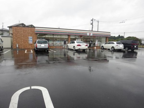 detached 茨城県小美玉市西郷地
地図を見る