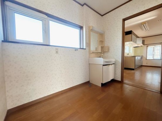 detached 群馬県伊勢崎市市場町１丁目
地図を見る