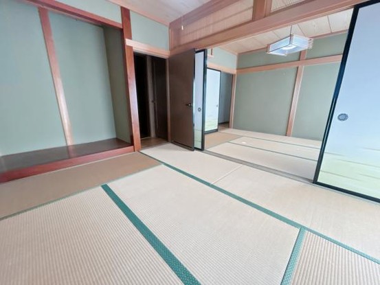 detached 群馬県伊勢崎市市場町１丁目
地図を見る