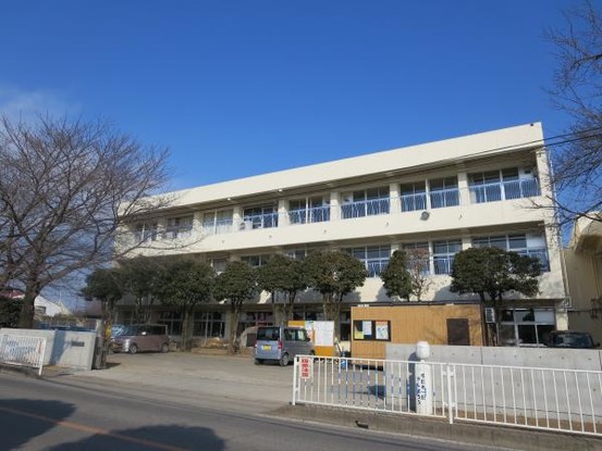 detached 群馬県館林市近藤町
地図を見る