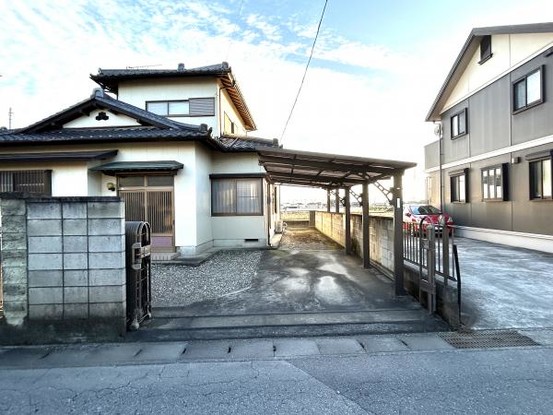 detached 群馬県館林市近藤町
地図を見る