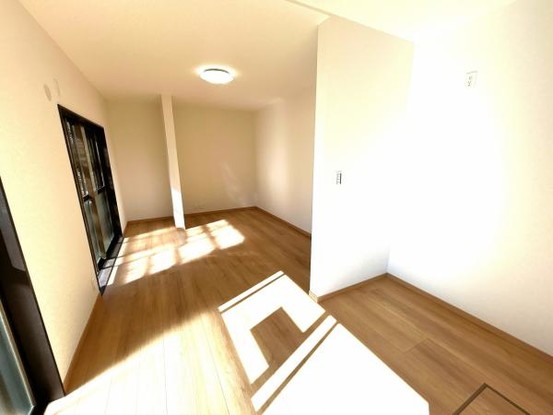 detached 栃木県小山市城北５丁目15-11 峯ビル 1階