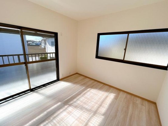 detached 栃木県小山市城北５丁目15-11 峯ビル 1階