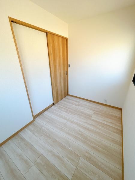 detached 栃木県小山市城北５丁目15-11 峯ビル 1階