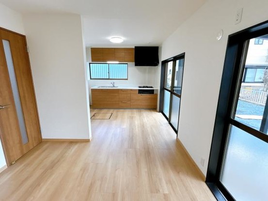detached 栃木県小山市城北５丁目15-11 峯ビル 1階