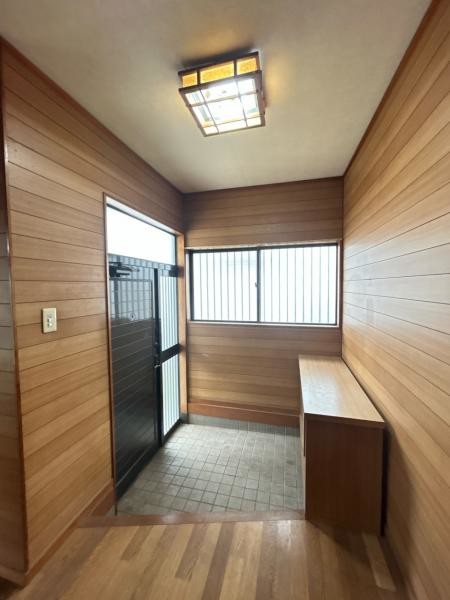 detached 栃木県小山市城北５丁目15-11 峯ビル 1階
