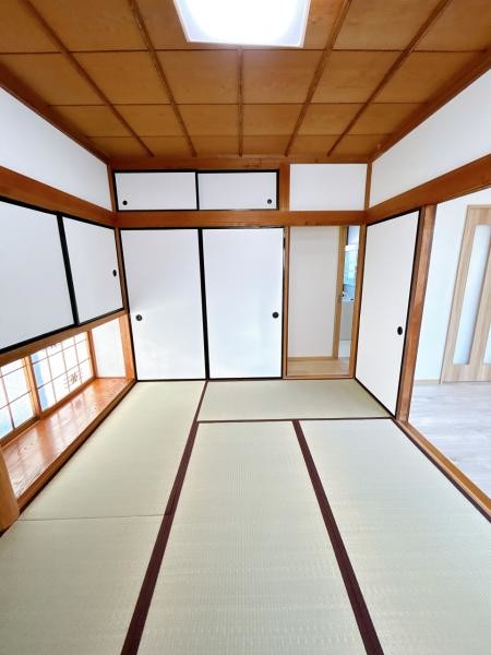 detached 栃木県小山市城北５丁目15-11 峯ビル 1階