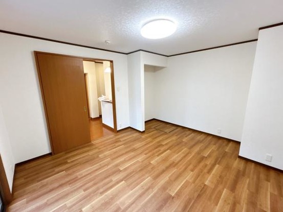 detached 栃木県小山市城北５丁目15-11 峯ビル 1階