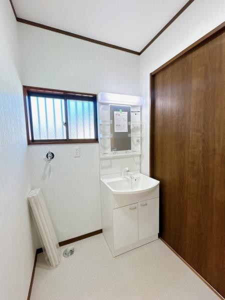 detached 栃木県小山市城北５丁目15-11 峯ビル 1階