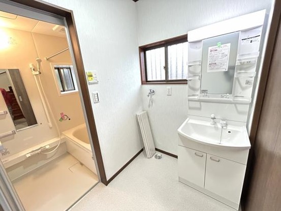 detached 栃木県小山市城北５丁目15-11 峯ビル 1階