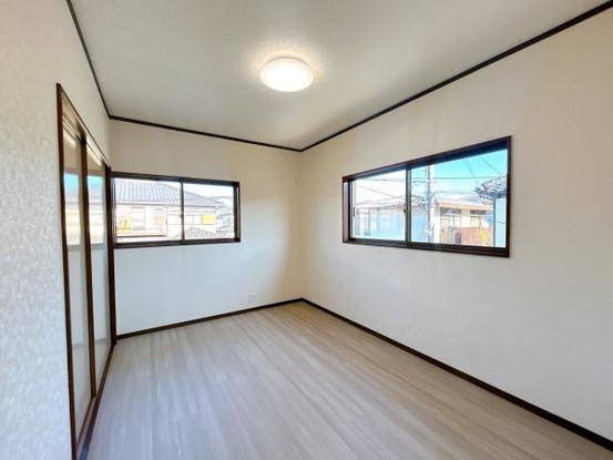 detached 栃木県小山市城北５丁目15-11 峯ビル 1階