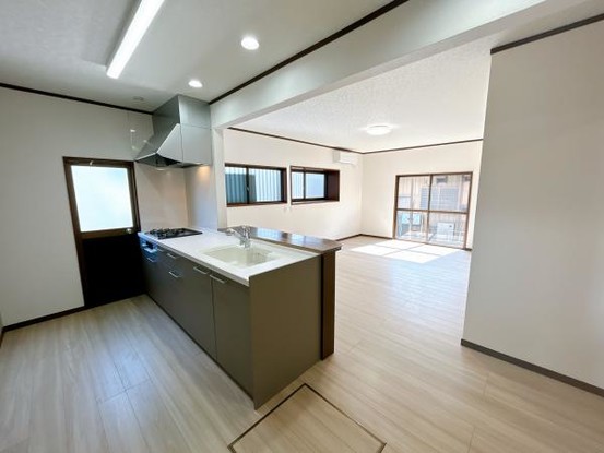 detached 栃木県小山市城北５丁目15-11 峯ビル 1階