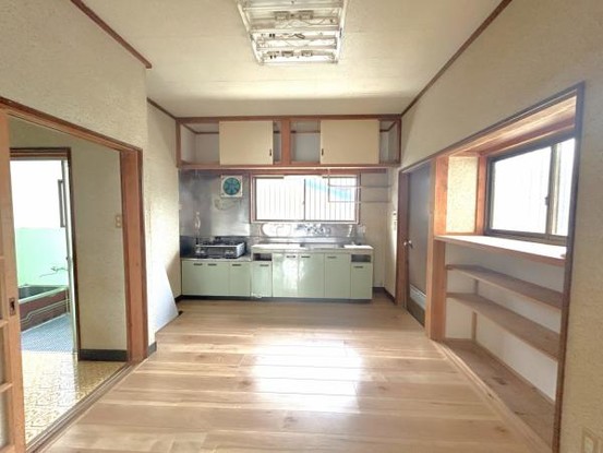detached 栃木県小山市城北５丁目15-11 峯ビル 1階