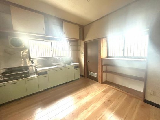 detached 栃木県小山市城北５丁目15-11 峯ビル 1階