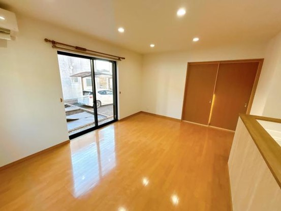 detached 栃木県小山市城北５丁目15-11 峯ビル 1階