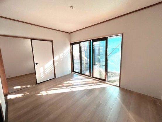 detached 栃木県小山市城北５丁目15-11 峯ビル 1階