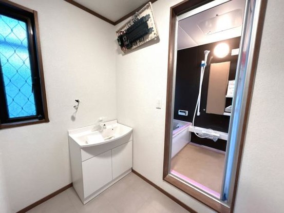 detached 栃木県小山市城北５丁目15-11 峯ビル 1階