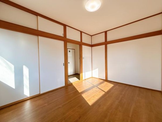 detached 栃木県小山市城北５丁目15-11 峯ビル 1階