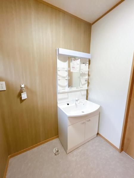 detached 栃木県小山市城北５丁目15-11 峯ビル 1階