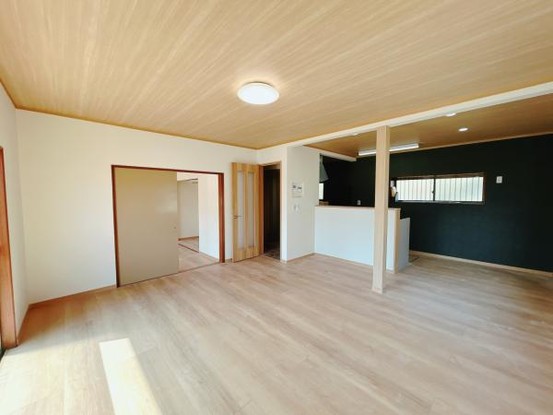 detached 栃木県小山市城北５丁目15-11 峯ビル 1階