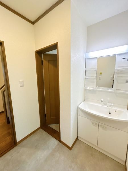 detached 栃木県小山市城北５丁目15-11 峯ビル 1階