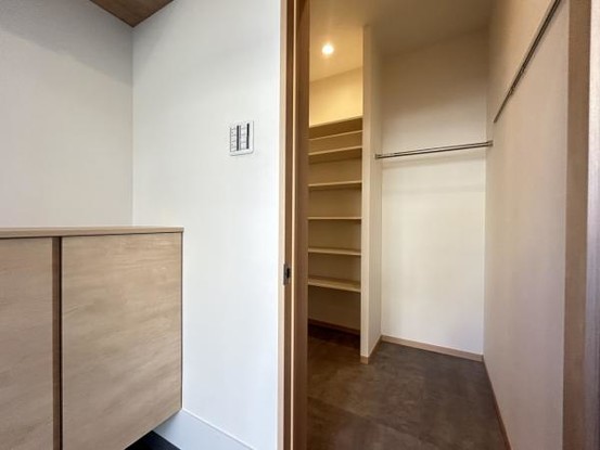 detached 東京都八王子市大和田町４丁目２７－４　ともえビル２階B号室