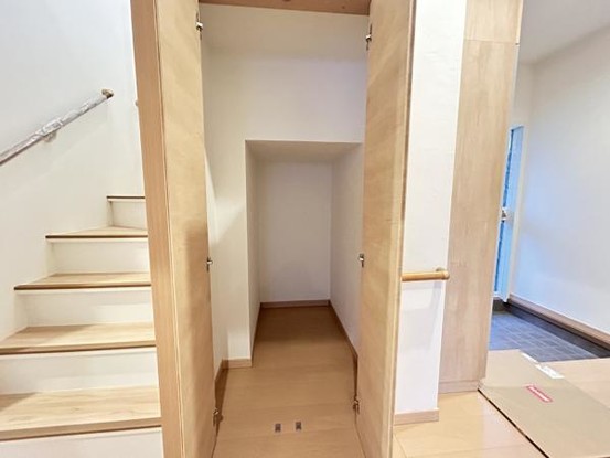 detached 東京都八王子市大和田町４丁目２７－４　ともえビル２階B号室
