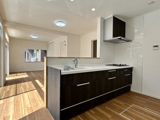 detached 埼玉県北葛飾郡杉戸町大字屏風
地図を見る