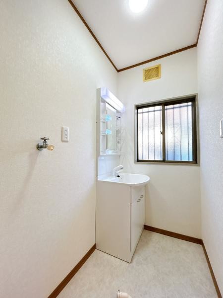 detached 埼玉県熊谷市広瀬246-4 広瀬第2貸事務所　B号室