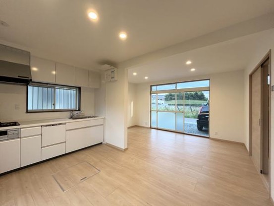 detached 山梨県韮崎市大草町上條東割
地図を見る