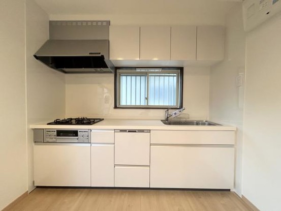 detached 山梨県韮崎市大草町上條東割
地図を見る