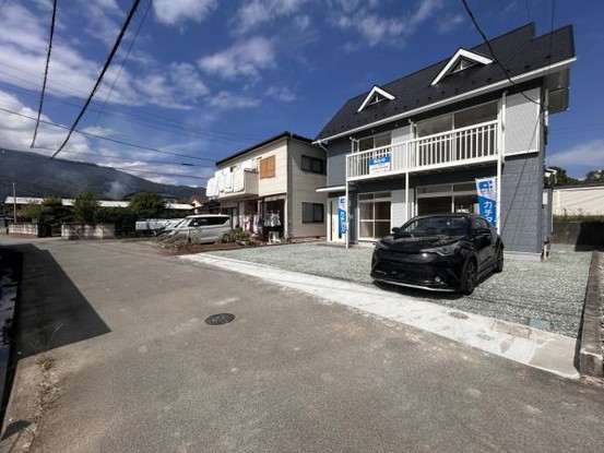 detached 山梨県韮崎市大草町上條東割
地図を見る