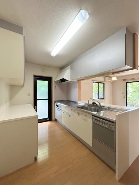 detached 山梨県甲府市上石田１丁目16-23