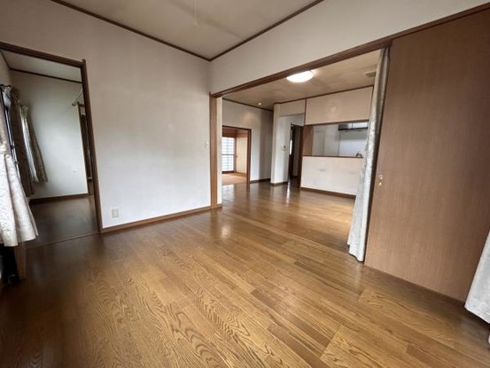detached 山梨県韮崎市大草町下條西割
地図を見る