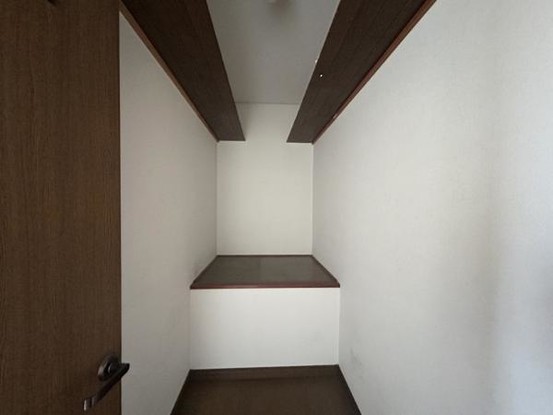 detached 山梨県甲府市国母３丁目
地図を見る