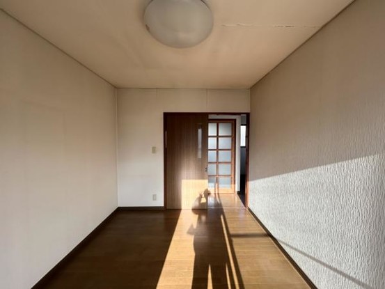 detached 山梨県甲府市国母３丁目
地図を見る