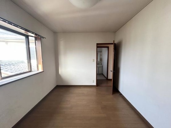 detached 山梨県甲府市国母３丁目
地図を見る