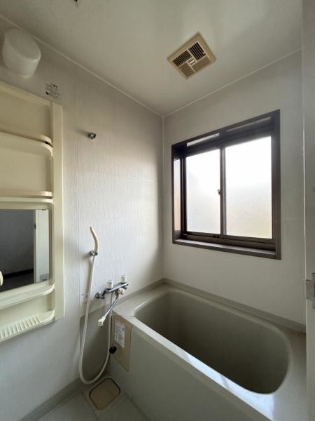 detached 山梨県甲府市国母３丁目
地図を見る