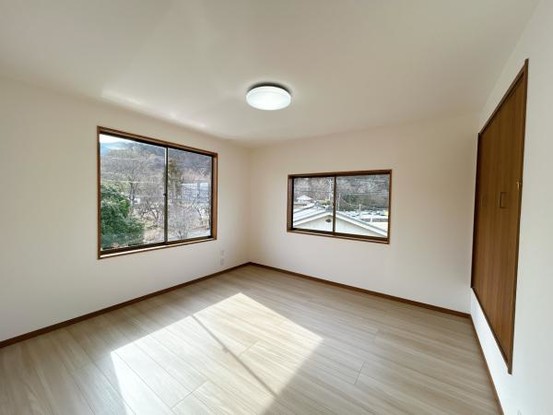 detached 長野県埴科郡坂城町大字上平
地図を見る