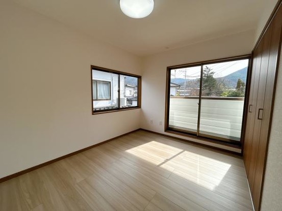 detached 長野県埴科郡坂城町大字上平
地図を見る