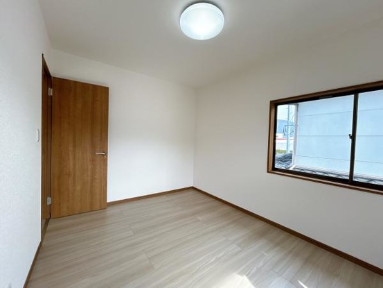 detached 長野県埴科郡坂城町大字上平
地図を見る