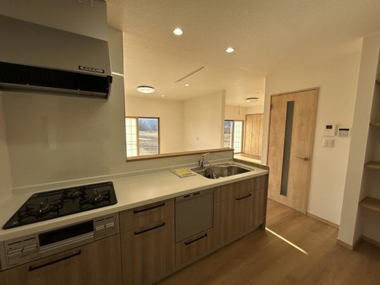 detached 長野県小諸市甲
地図を見る